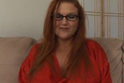 Kitti Lynxxx In Busty Redheaded Milf Wants Cock - upornia.com