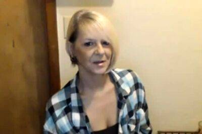 Hot milf 1st smoke and chat than sex - drtuber.com