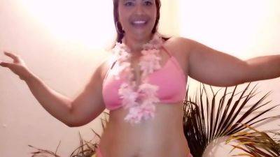 Hot Milf In Fuck In Hawaii. Fulfilling Sexual Fantasies - hclips.com