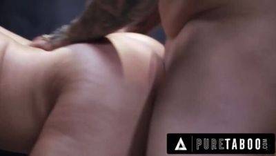 Derrick Pierce - Domineering Client & Submissive MILF Helena Locke: A Taboo Encounter - veryfreeporn.com