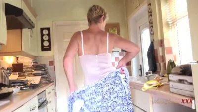 Aunt Judy's Housewife Molly Maracas: A 58-Year-Old MILF Gives You a Hand Job & Blowjob (POV) - xxxfiles.com