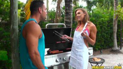 Johnny Castle - Milf On The Grill - RealityKings with Johnny Castle, Kate Linn - hotmovs.com